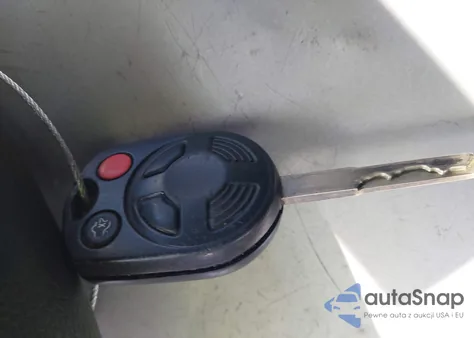 2014 Ford Focus Se z USA, uszkodzony, nr VIN 1FADP3F29EL125419